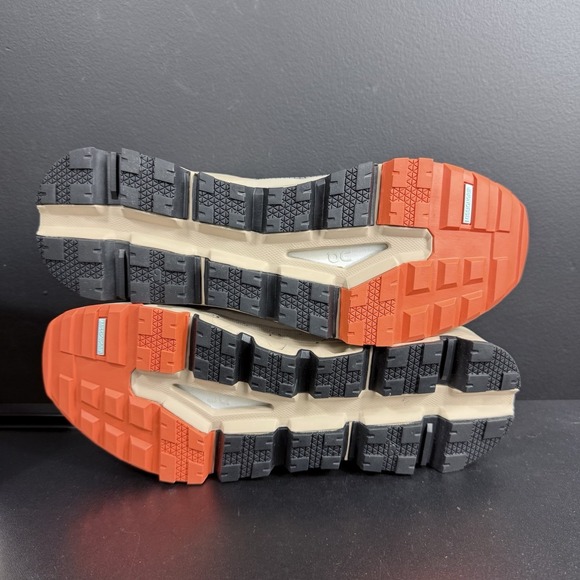 On Running Cloudtrax Men's Size 8.5 Sensa Sand Flame Hiking Mid Boot Shoes Tan - Picture 13 of 15